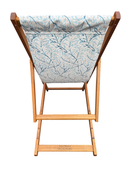 William Morris "Bough" Deckchair in Cream & Sage